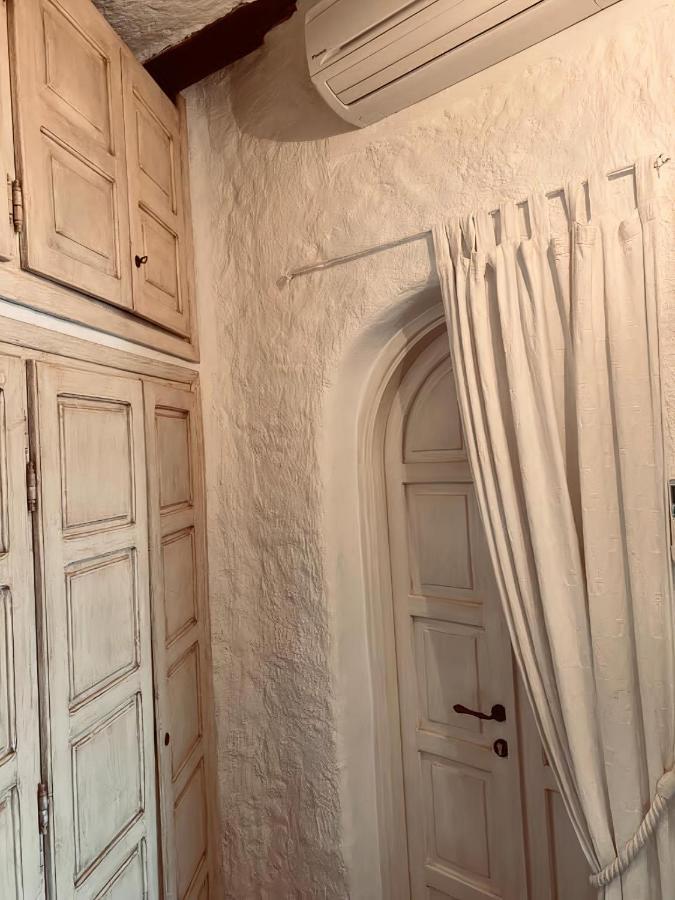 Eleni Room Costa Dorata Dış mekan fotoğraf